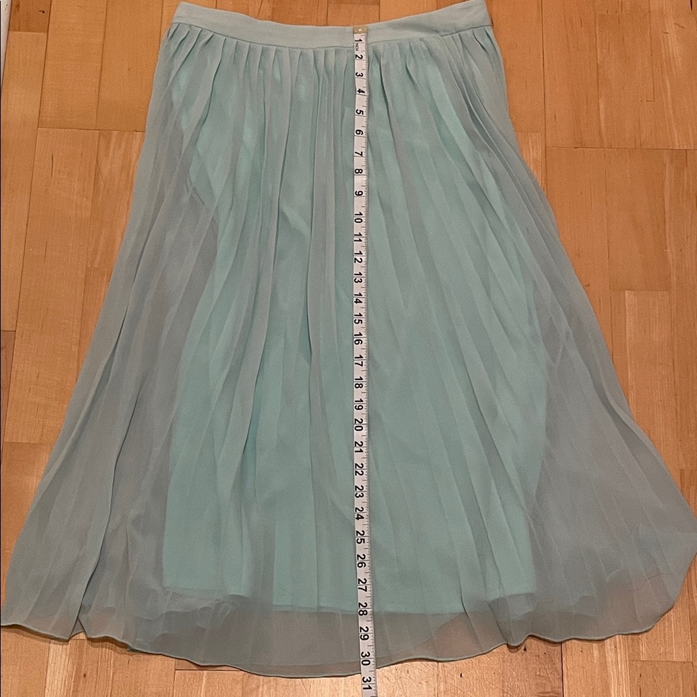 NWT twik Elegant Mint Green Pleated Midi Skirt - Picture 4 of 9